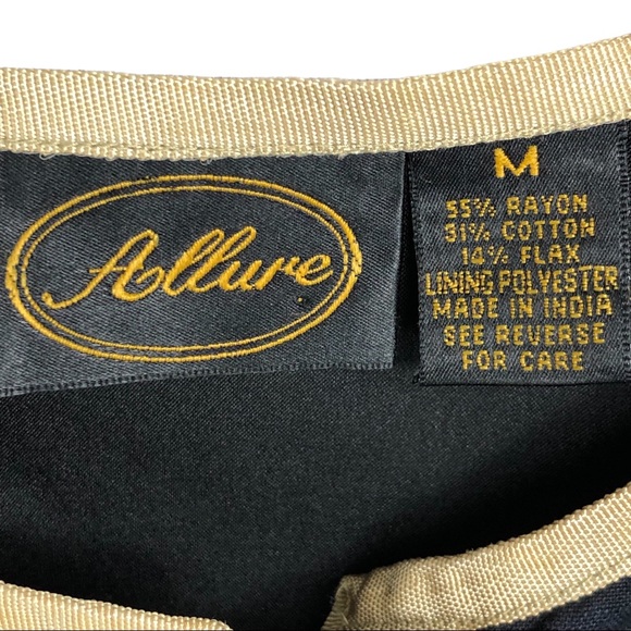 ALLURE Vintage Embroidered Jacket Black & Tan with Wood Buttons Size M - Picture 4 of 4